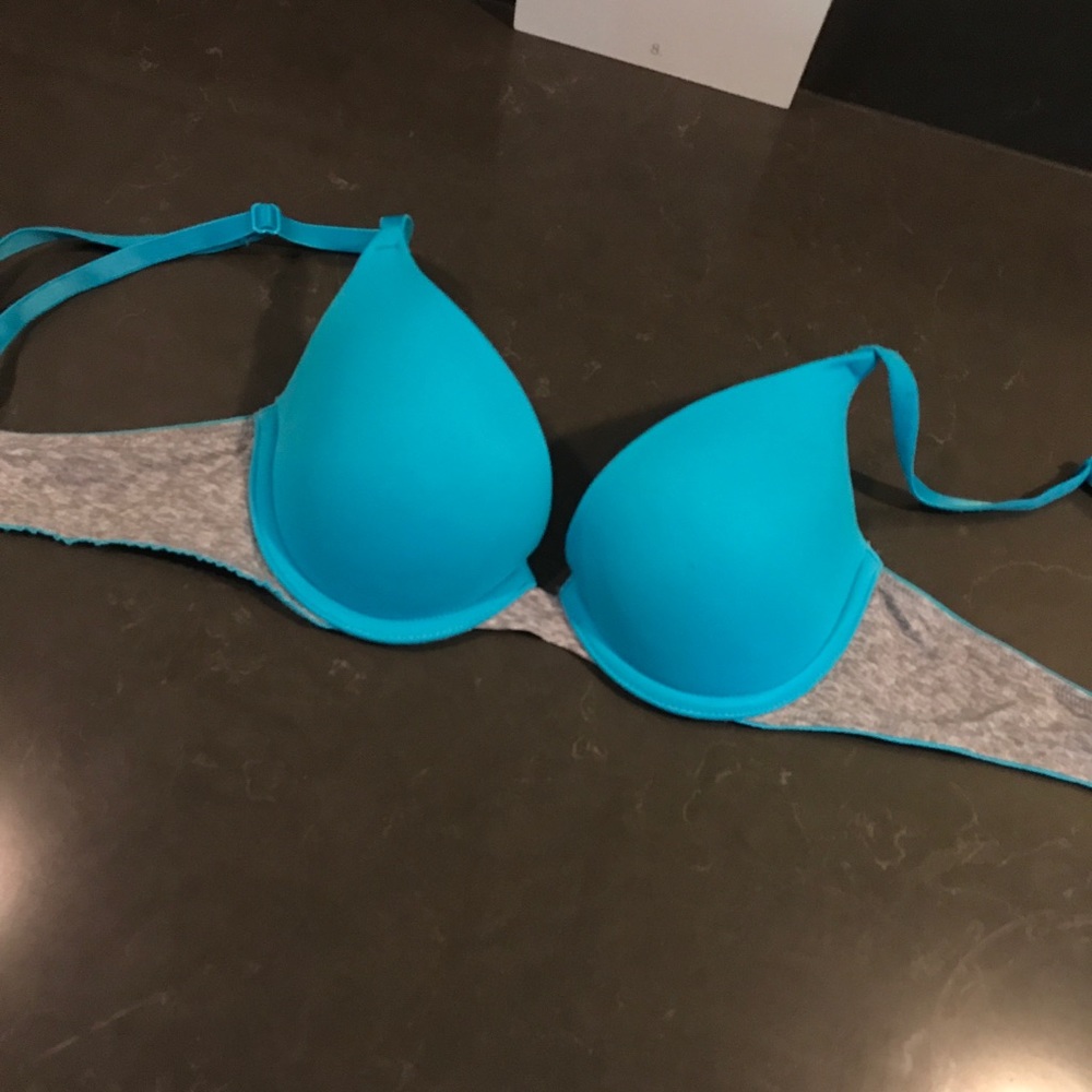 Victorious Secret Pink bright blue and grey bra